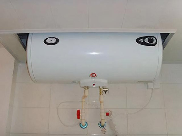 60升电热水器一天耗电量多少度电(电热水器60升每天用电量)