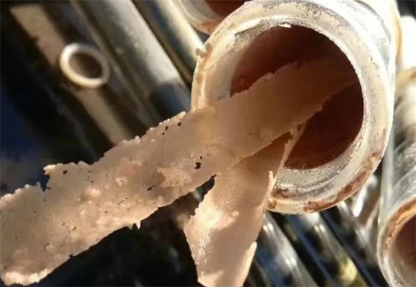 空气能热水器水垢的形成与高效清除方法