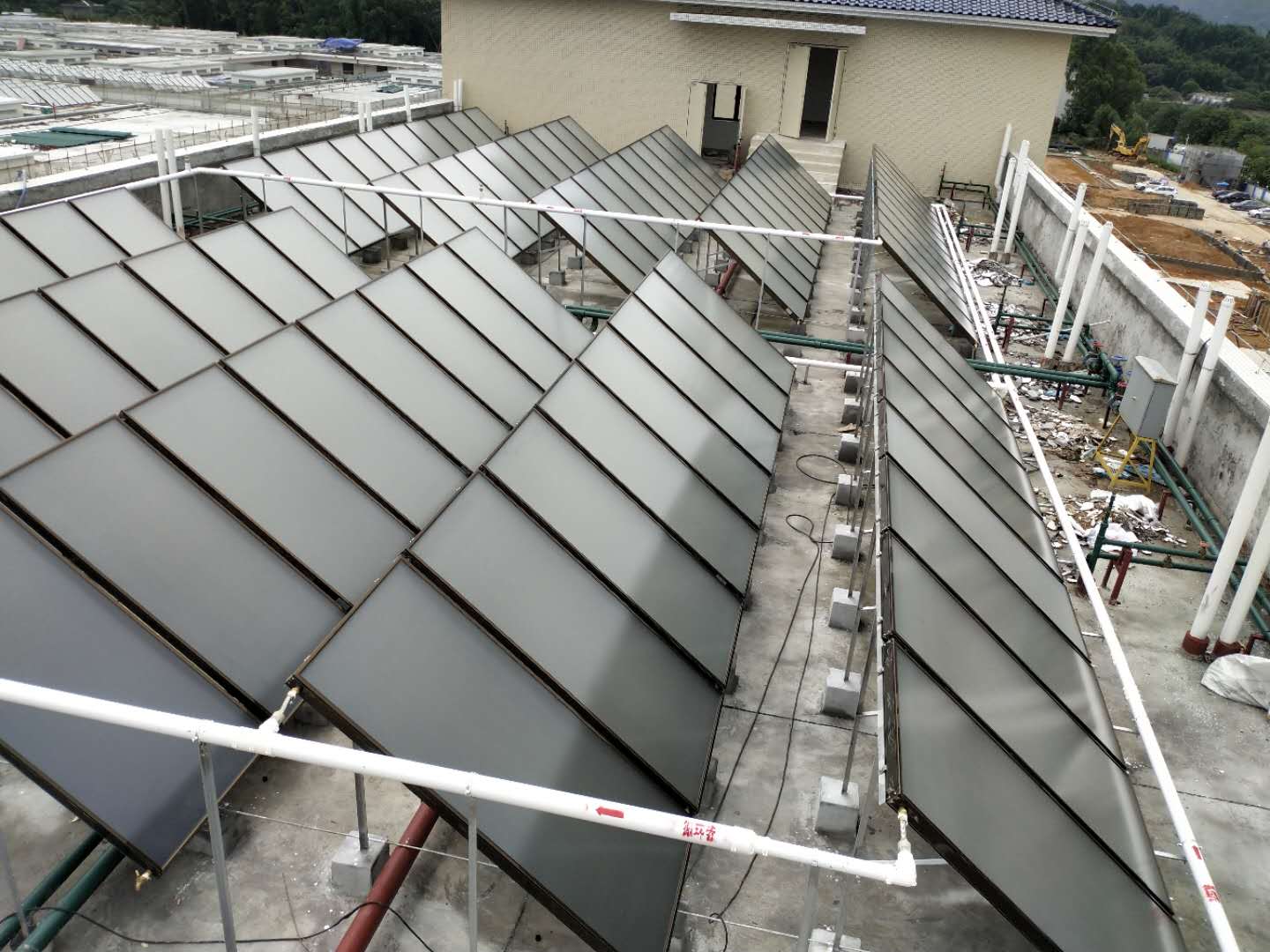 商用空气源热泵权威品牌，酒店校园工程采购参考