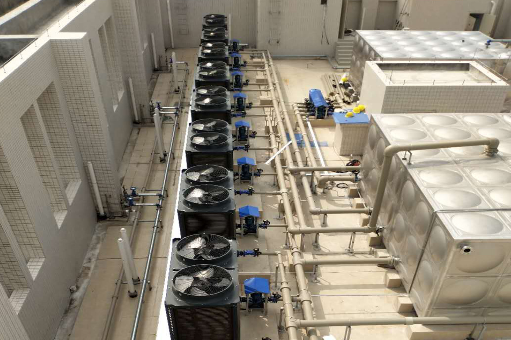 做工地空气能热水工程该选哪些厂家