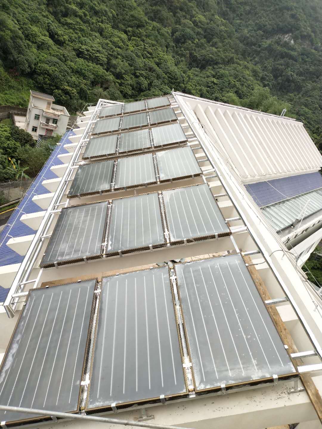 2026年9月广东太阳能热水器设备厂家，商用热水工程采购参考