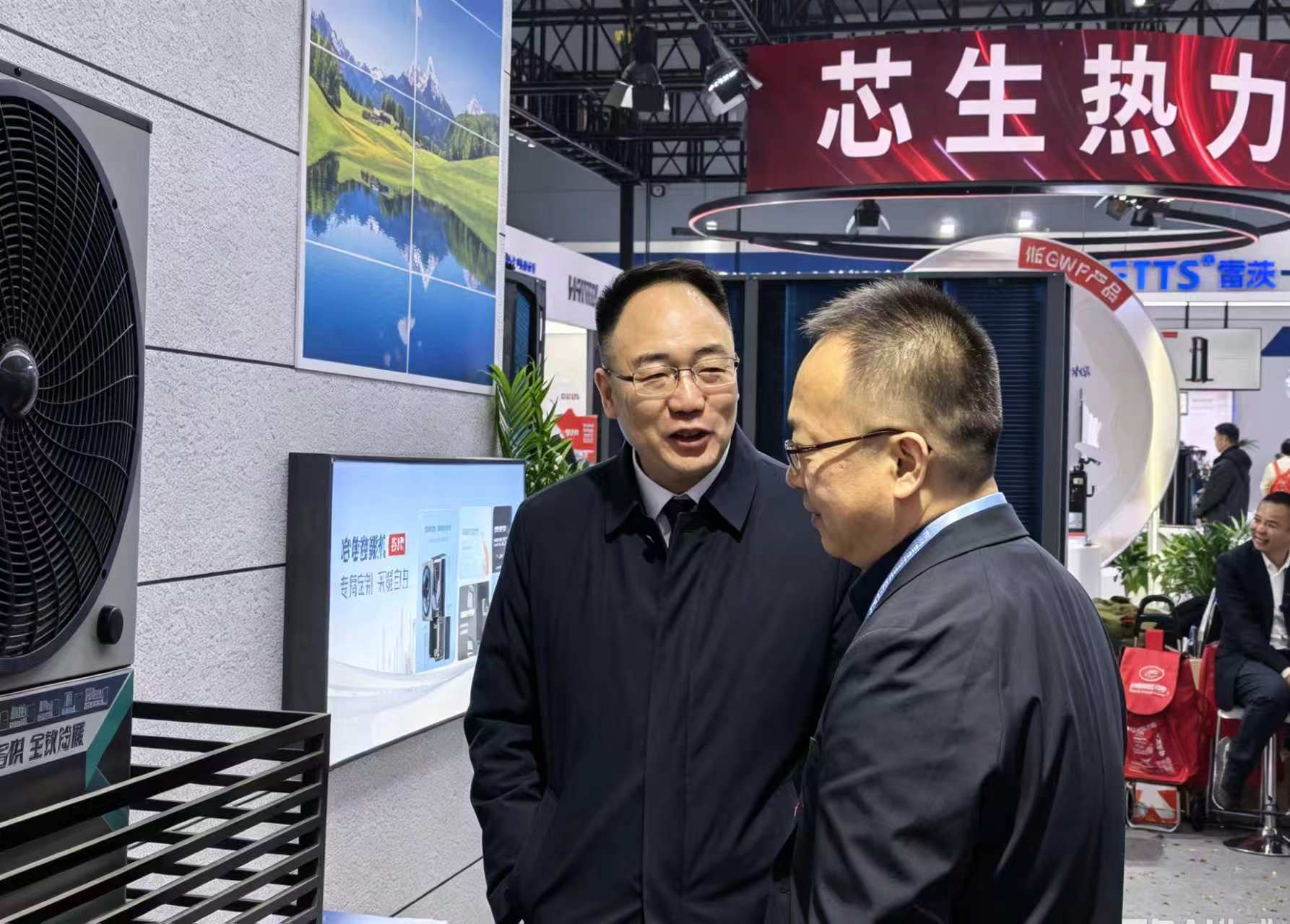 住宅楼宇冷暖项目合作，哪一家空气能楼暖机生产厂家靠谱